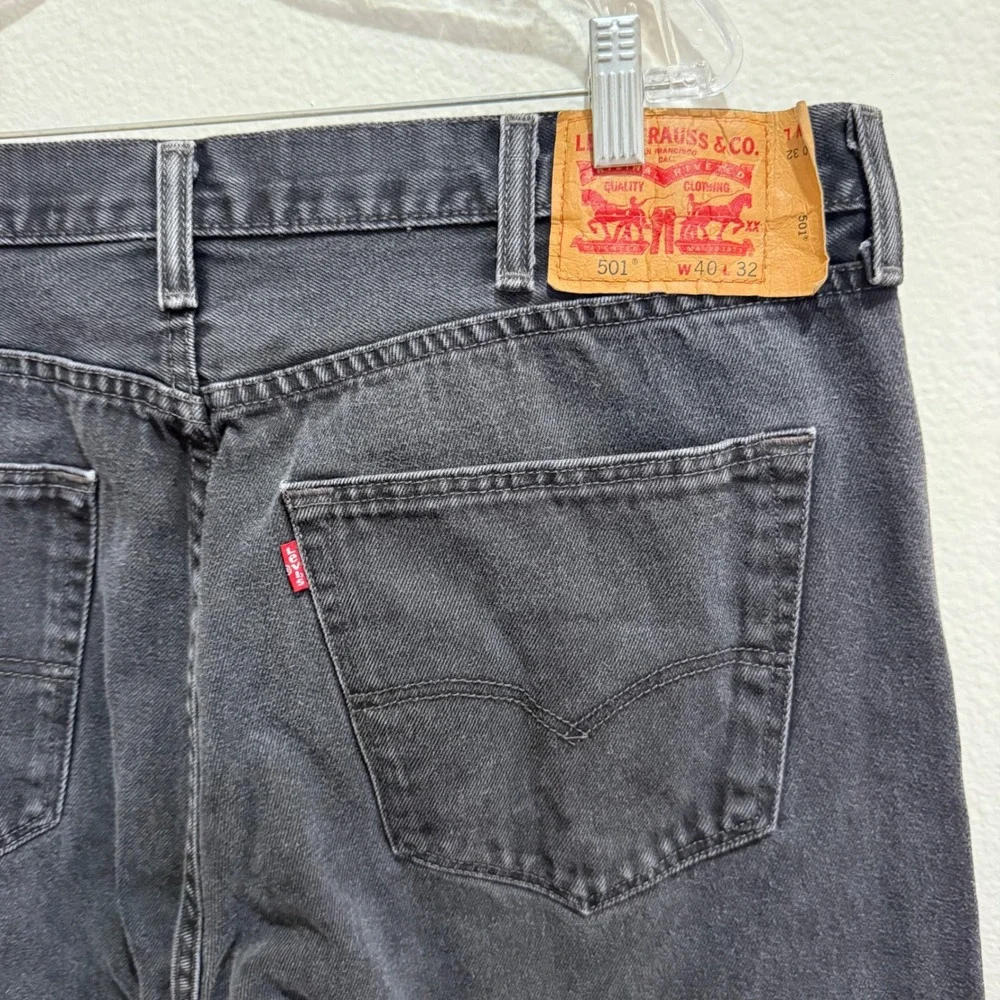 Levis 501 Original Fit Mens Black Straight Leg Button Fly Denim Jeans 40x32